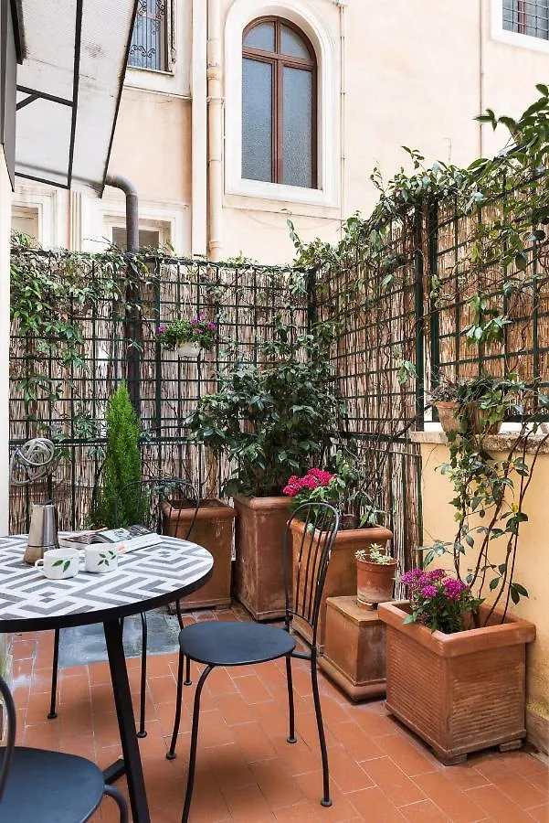 Idyllia - Chic Home With Terrace Rome 0*,