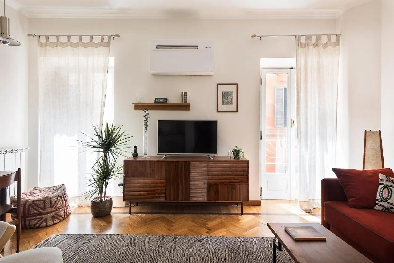 Idyllia - Chic Home With Terrace Rome